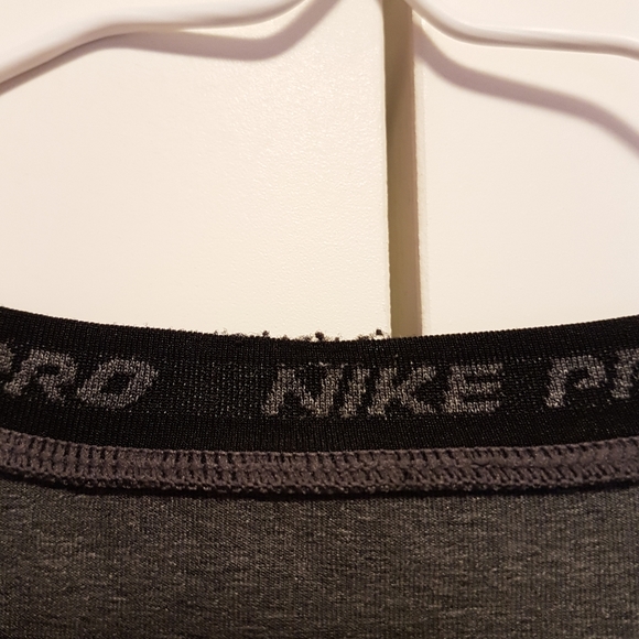 ❄2 for 20❄ Nike Pro Base Layer Top - Picture 2 of 5